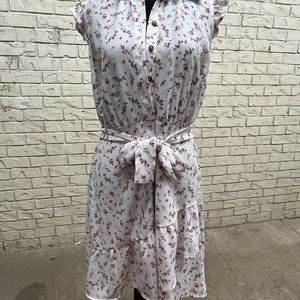 Light weight spring half button down tie dress